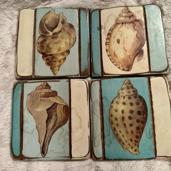 Seashell Design Coasters Set - Picture 3 of 12